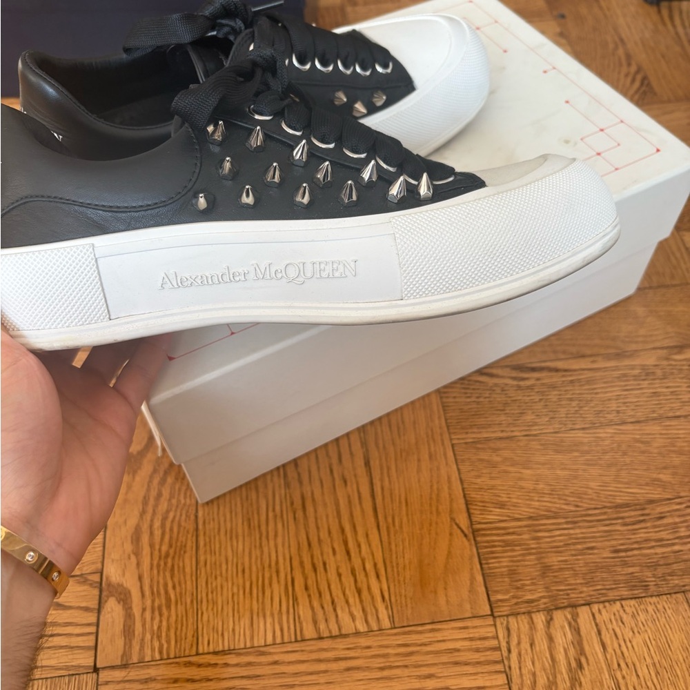 Alexander McQueen spiked sneakers size 41. Used and good condition